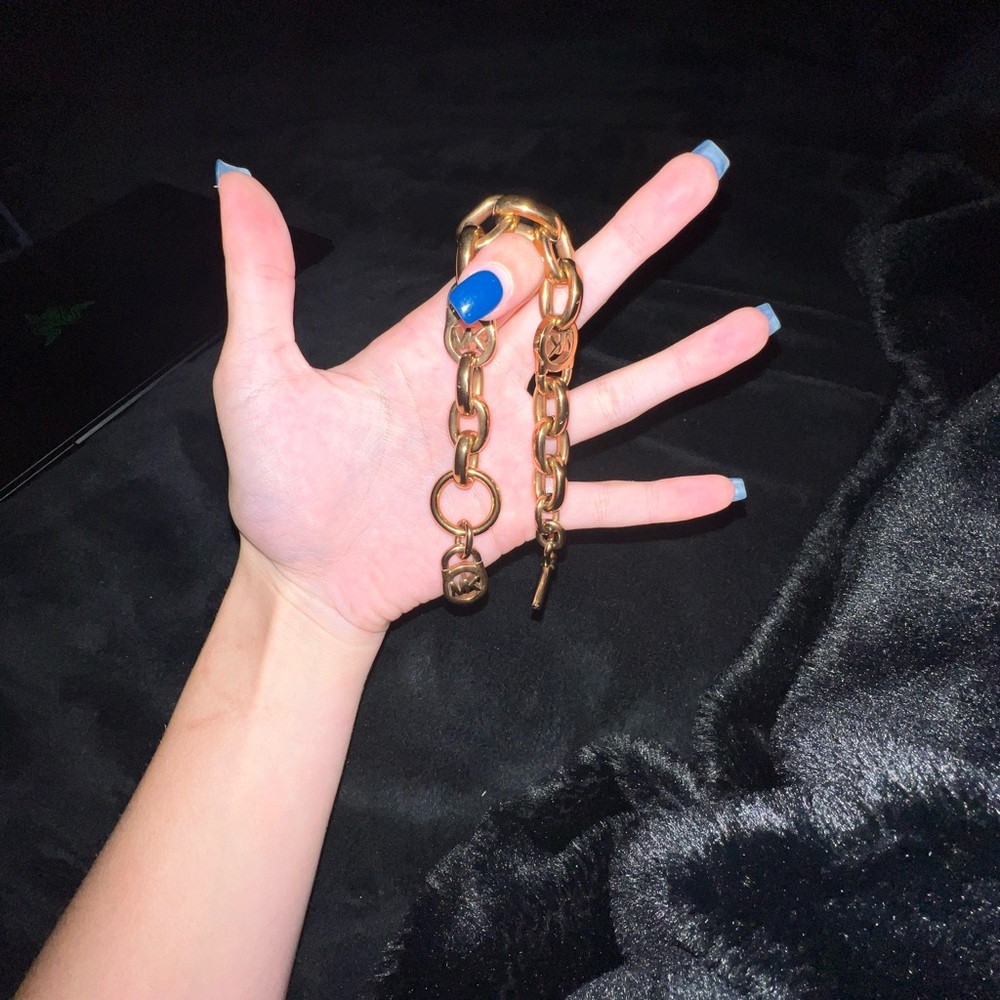 Michael Kors Padlock MK ChainLink Toggle Closure Bracelet